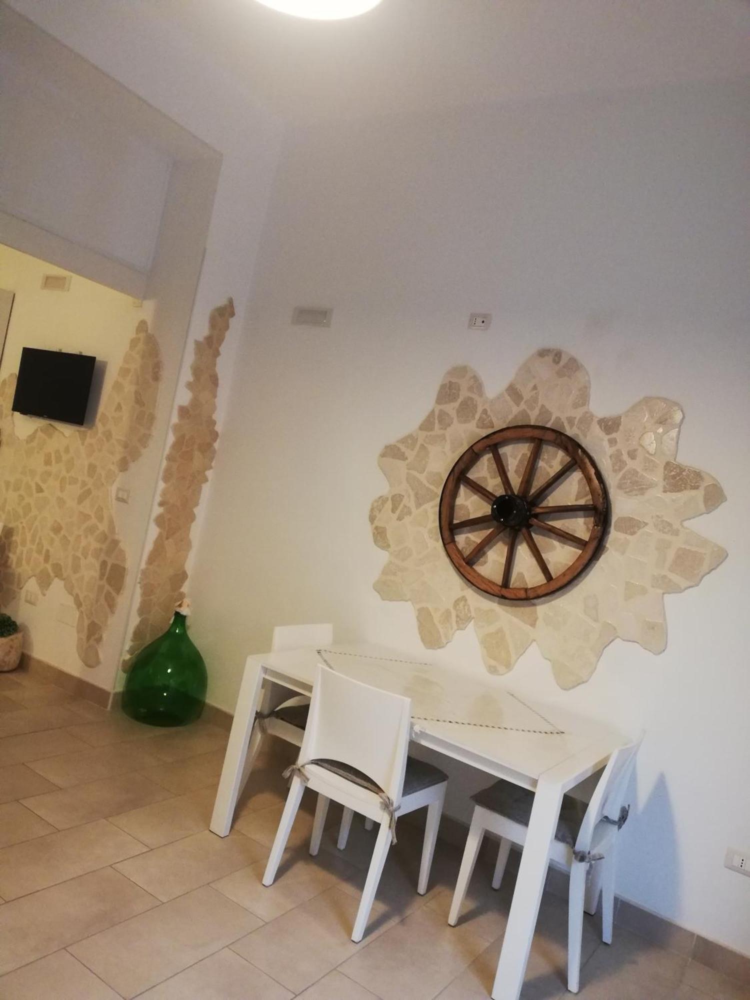 V&M Suite Con Jacuzzi Ostuni Pokój zdjęcie